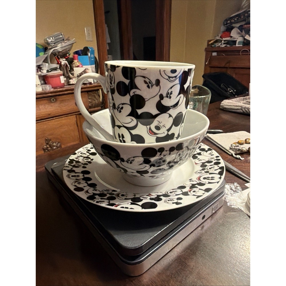 Disney All Over Mickey  Black White Cup Plate Bowl Set NWT - Picture 8 of 8